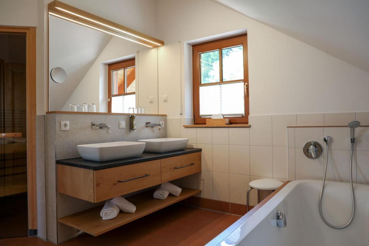 Schwarzwald Chalets Фройденштадт Екстер'єр фото
